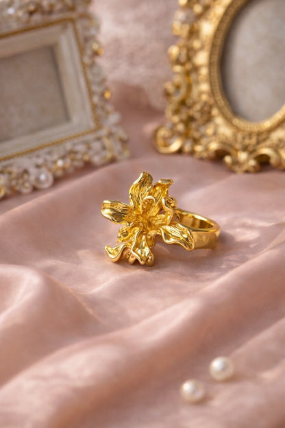 Bloom Statement Ring