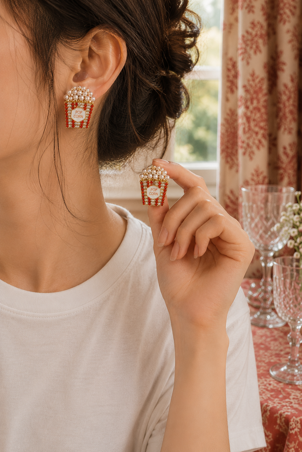 Marigold Cinema Studs