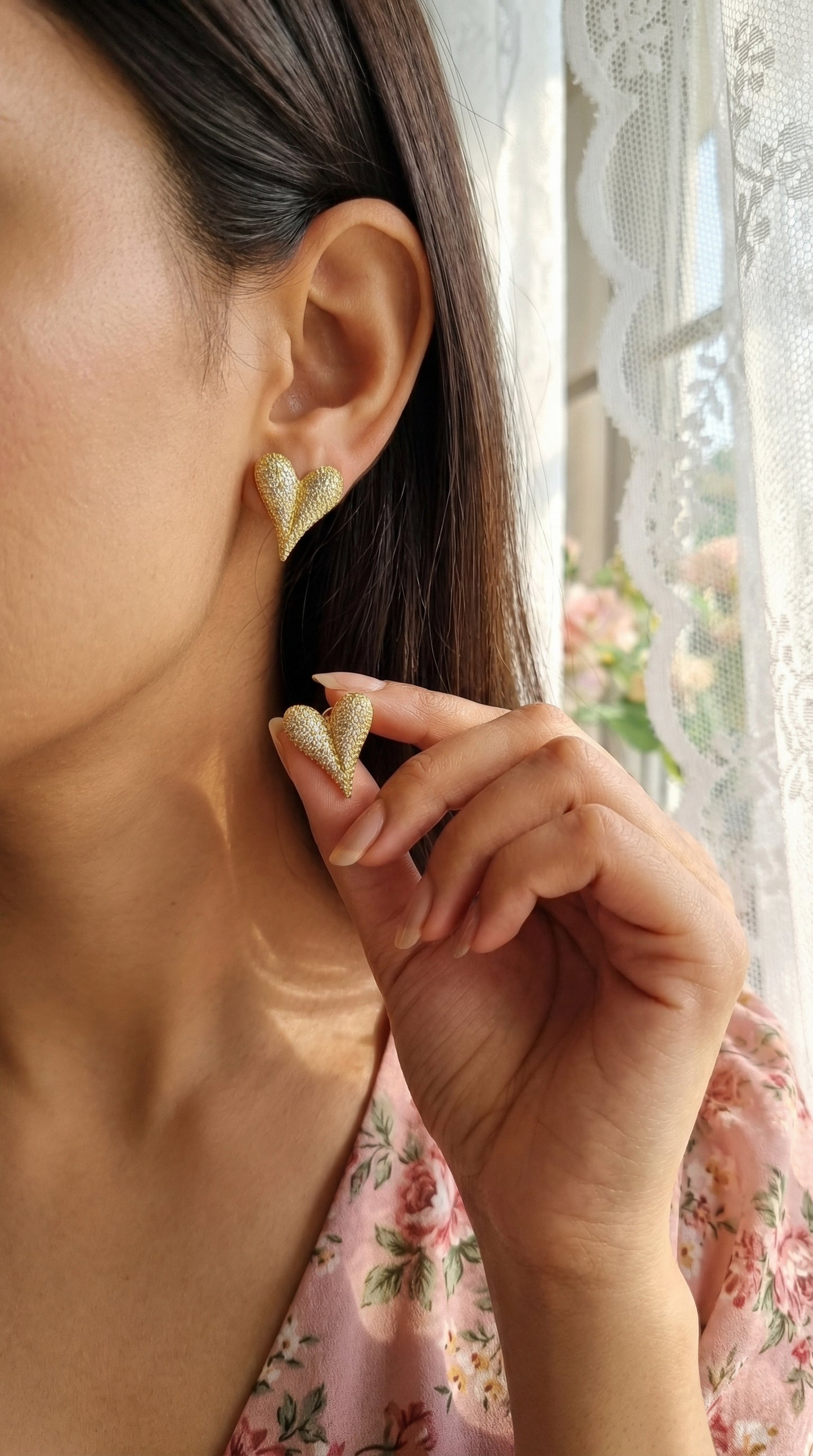 Regal Affection Heart Studs