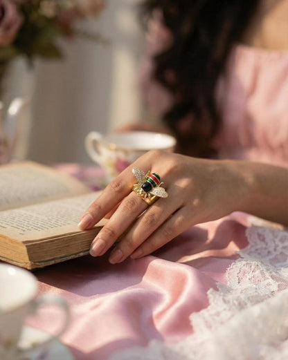 Golden Nectar Bee Ring