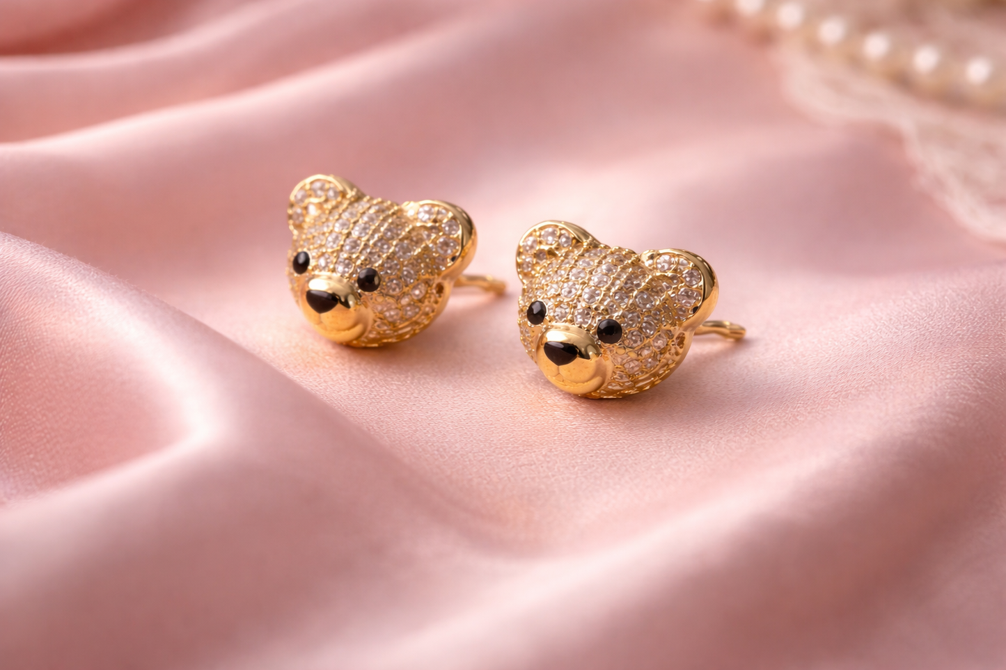 Vintage Charm Teddy Studs
